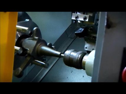 汽车万向节加工